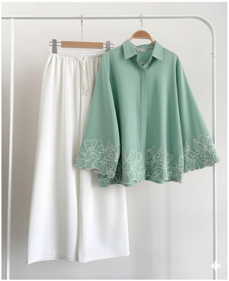 Kiara Embroidered Co-Ord Set - Pista